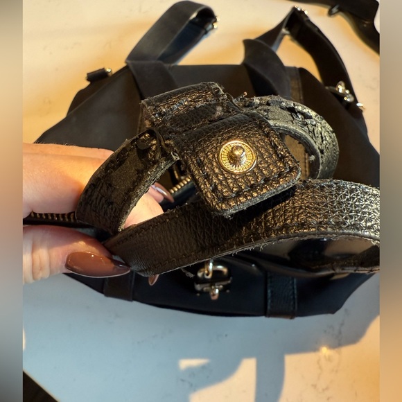 Henri Bendel Black Jetsetter Convertible Backpack - Picture 15 of 16